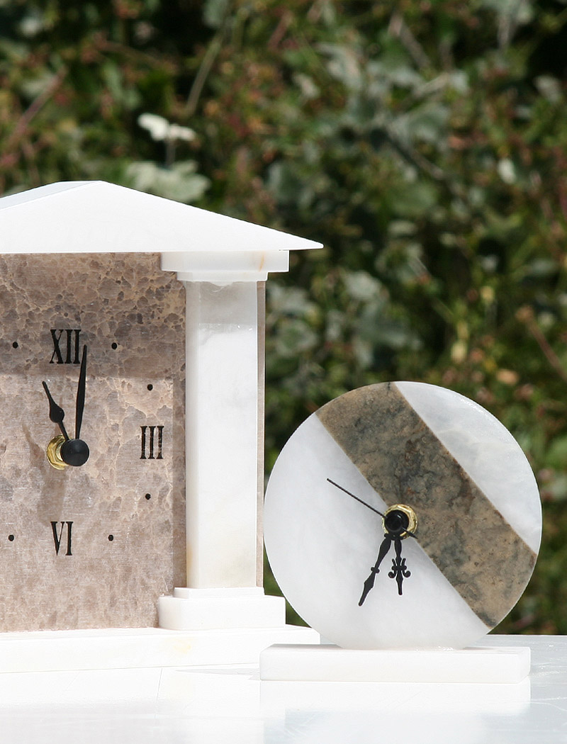 Etruria alabastri - lavorazione alabastro Volterra - orologi, clocks