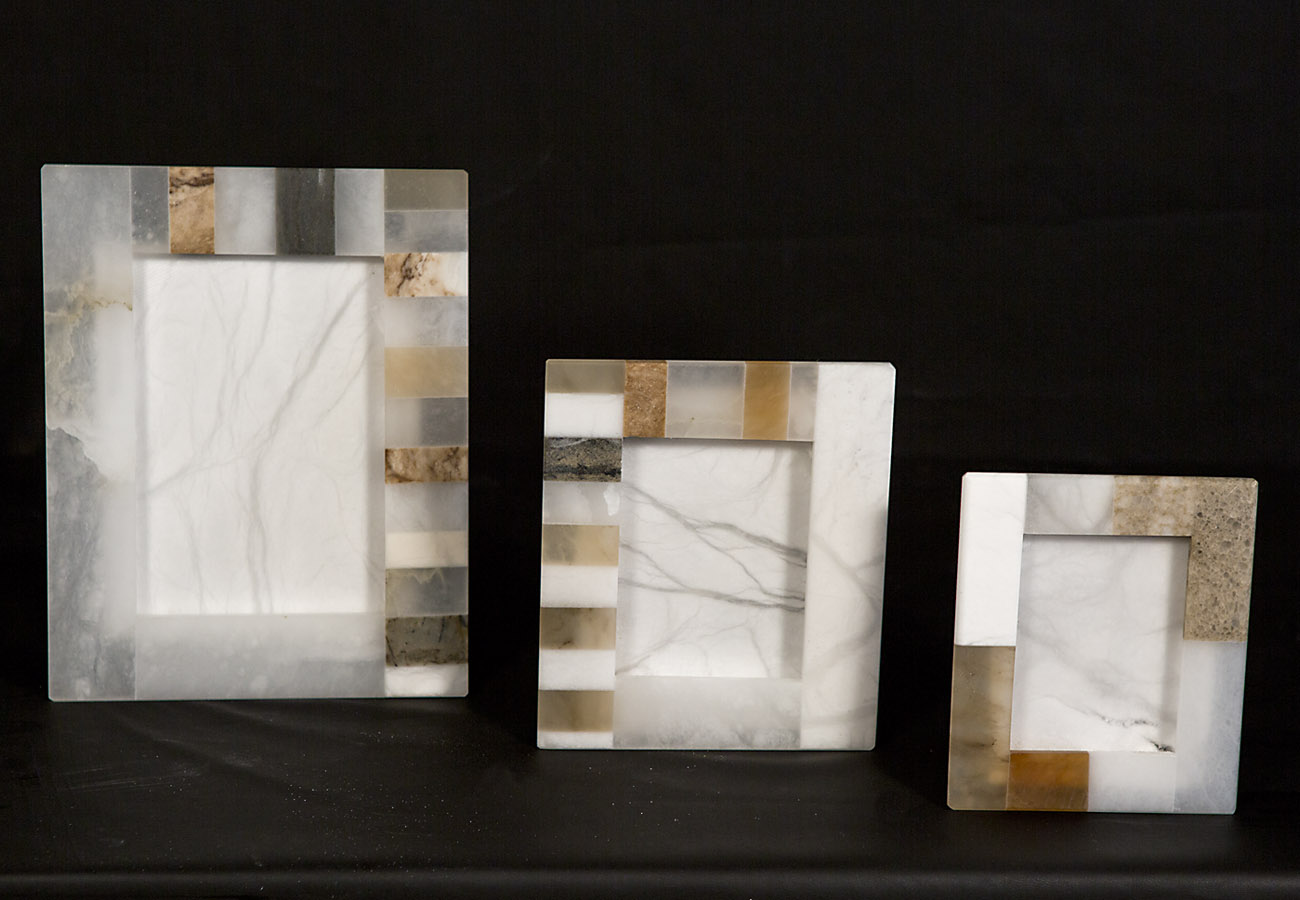 Etruria alabastri - alabaster manufacturing Volterra - frames in white and colored alabaster