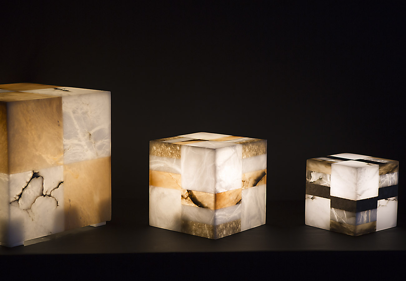Etruria alabastri - alabaster manufacturing Volterra - white and colored alabaster lamps